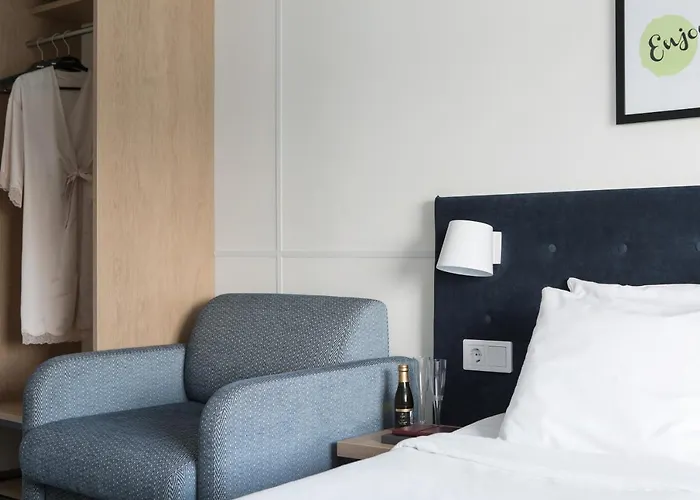 Tallink Silja Line Ferry - 2 Nights Return Cruise To Stockholm * هلسنكي